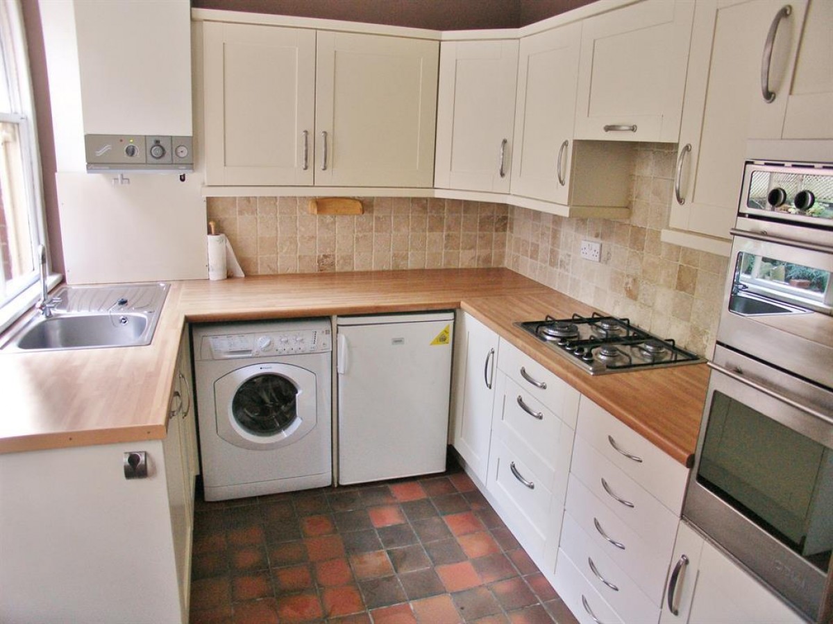 Junction Road, Sheffield, S11 8XA