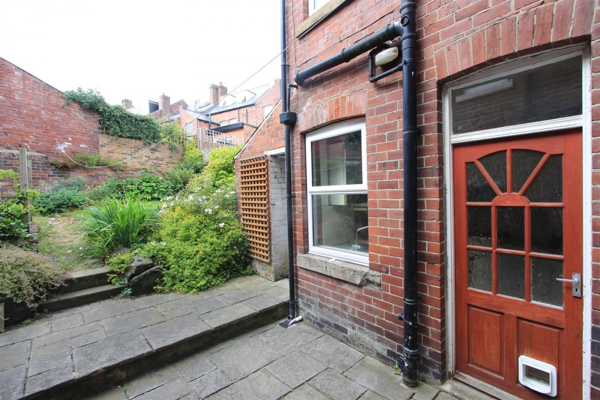 Junction Road, Sheffield, S11 8XA