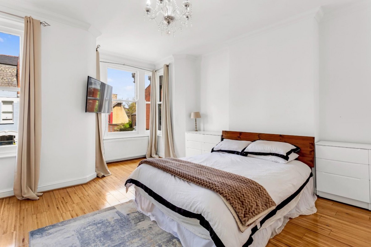 Carysfort Road, London, N16