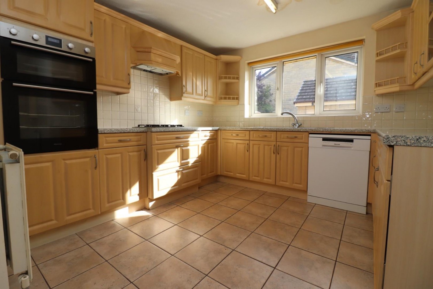 Romney Chase, Bolton, BL1 6RZ