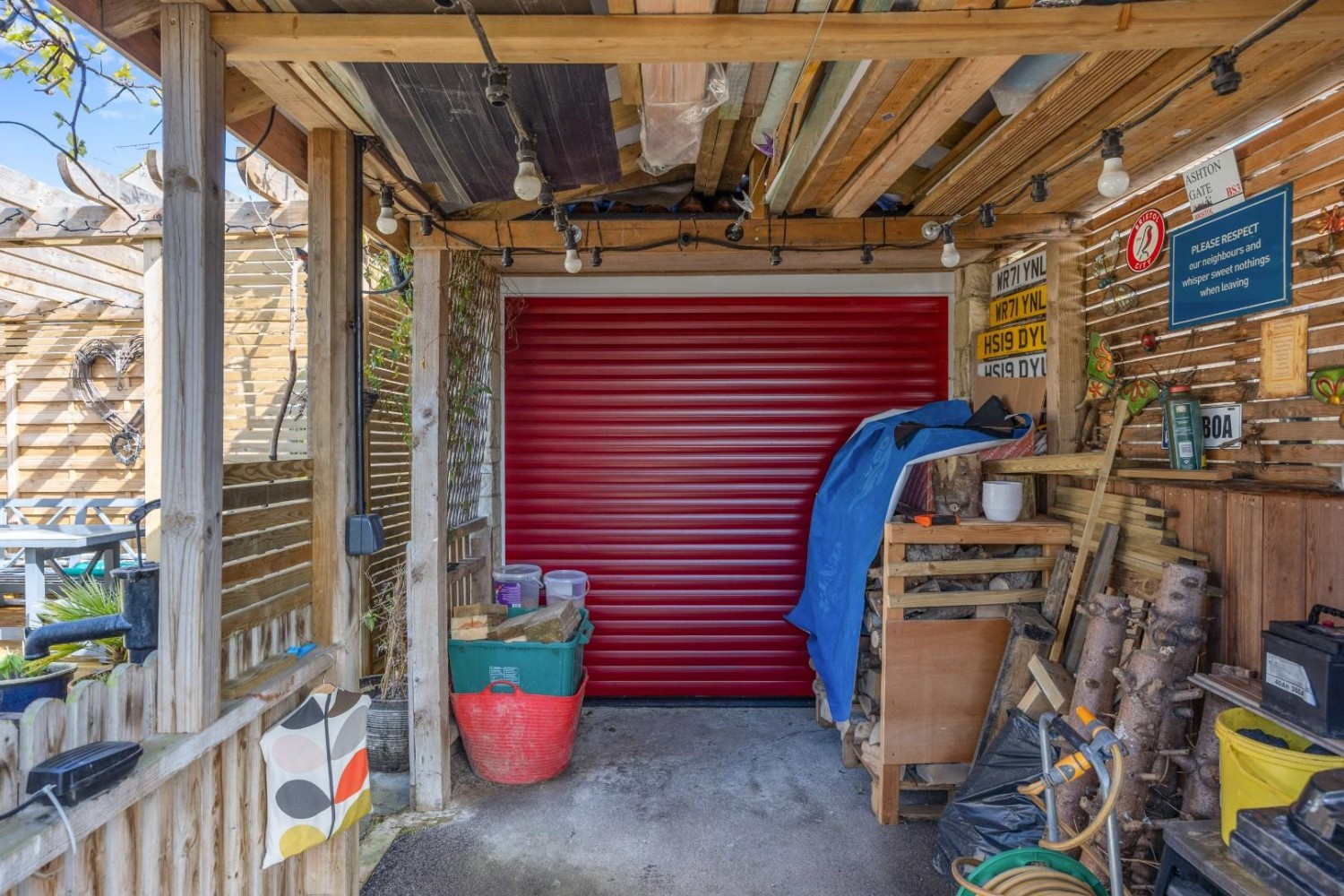 Staunton Fields, Whitchurch , Bristol, BS14 0QD