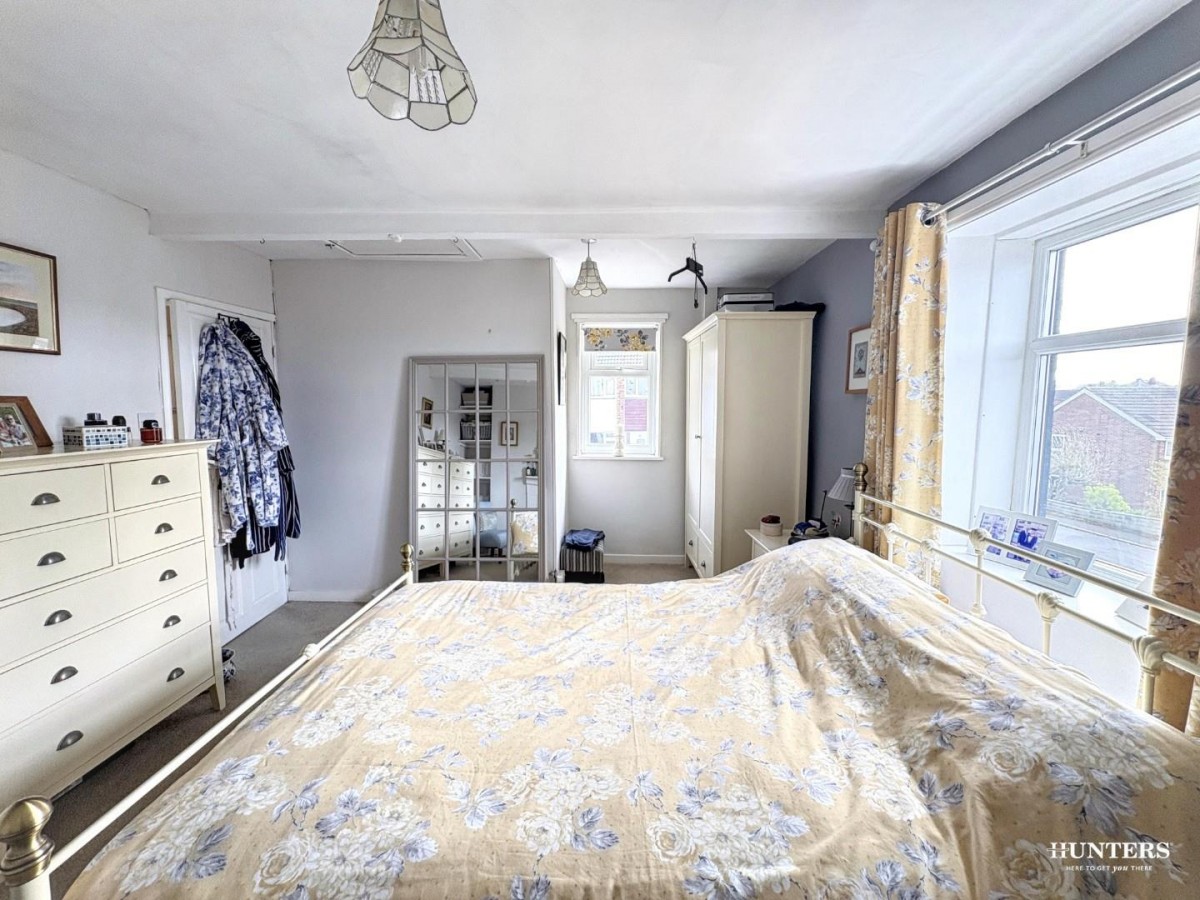 Cresswell Lane, Dewsbury