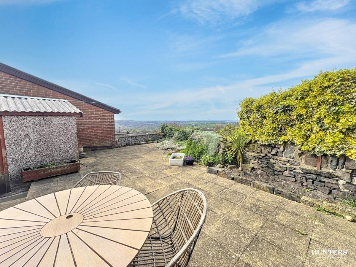 Cresswell Lane, Dewsbury