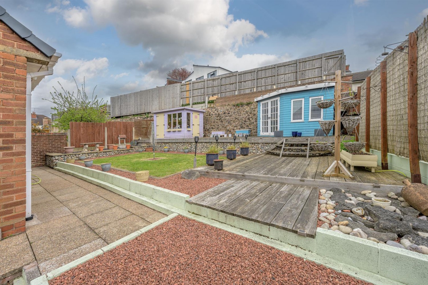 Oakfield Close, Stourbridge, DY8 4BE