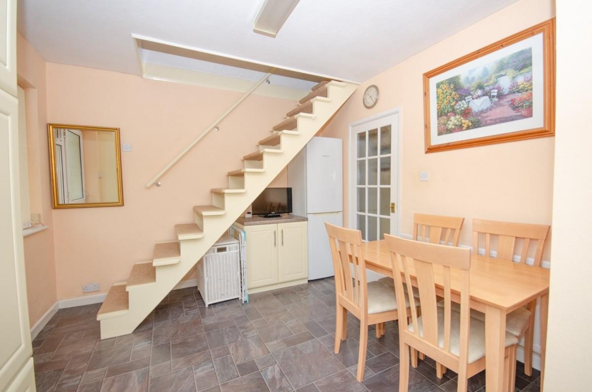 Blackhorse Lane, Downend, Bristol, BS16 6TT