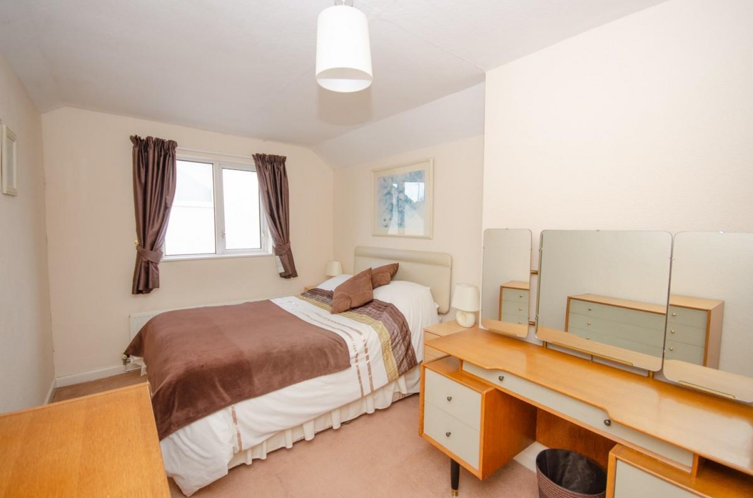 Blackhorse Lane, Downend, Bristol, BS16 6TT