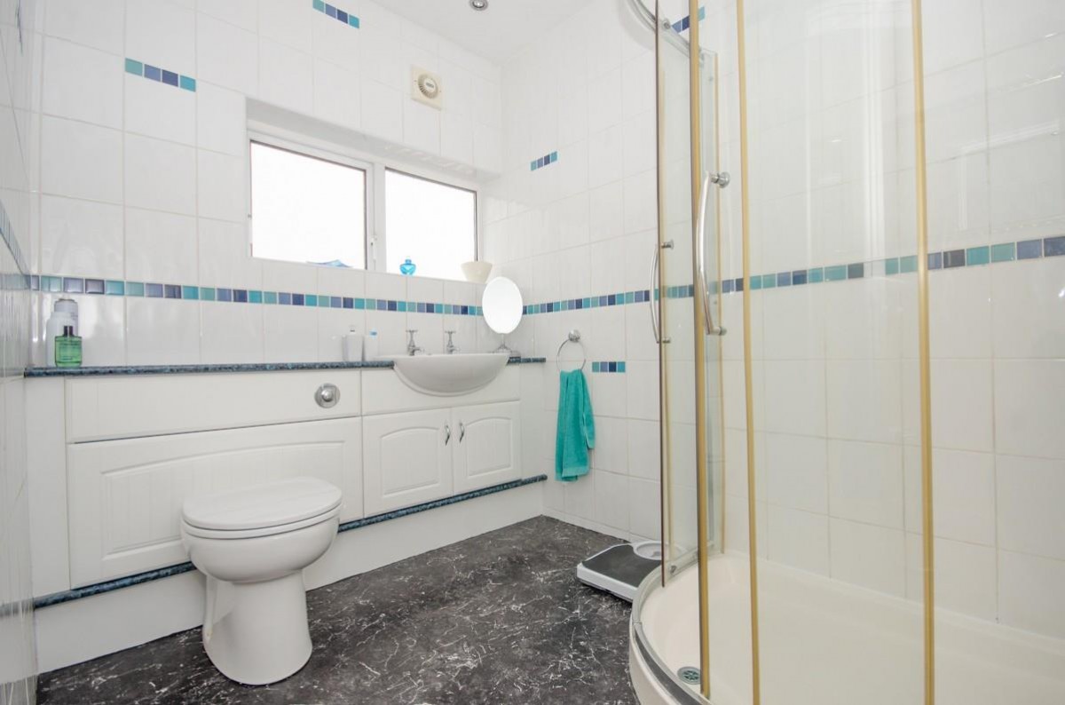 Blackhorse Lane, Downend, Bristol, BS16 6TT