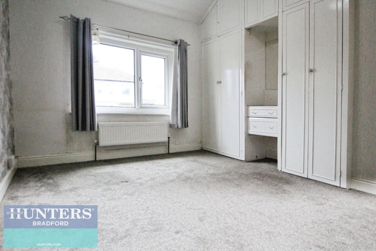 Southmere Crescent Bradford, BD7 3NP