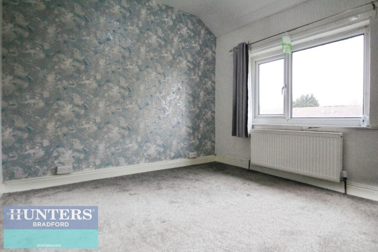 Southmere Crescent Bradford, BD7 3NP