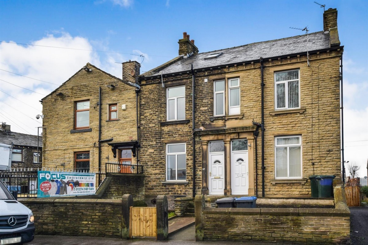 Cutler Heights Lane, Bradford, BD4 9JG