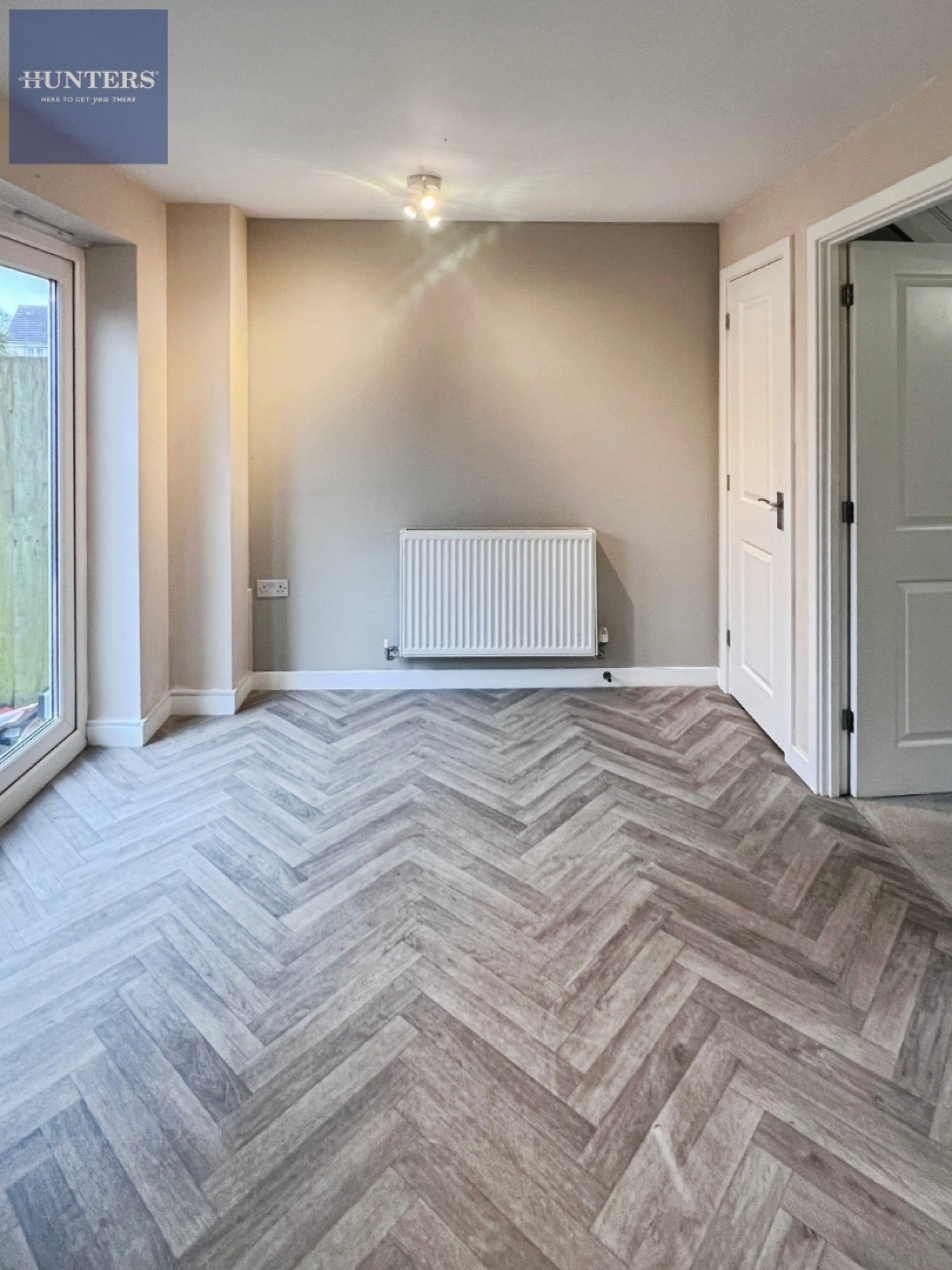 Heol Bryncethin, Sarn, Bridgend