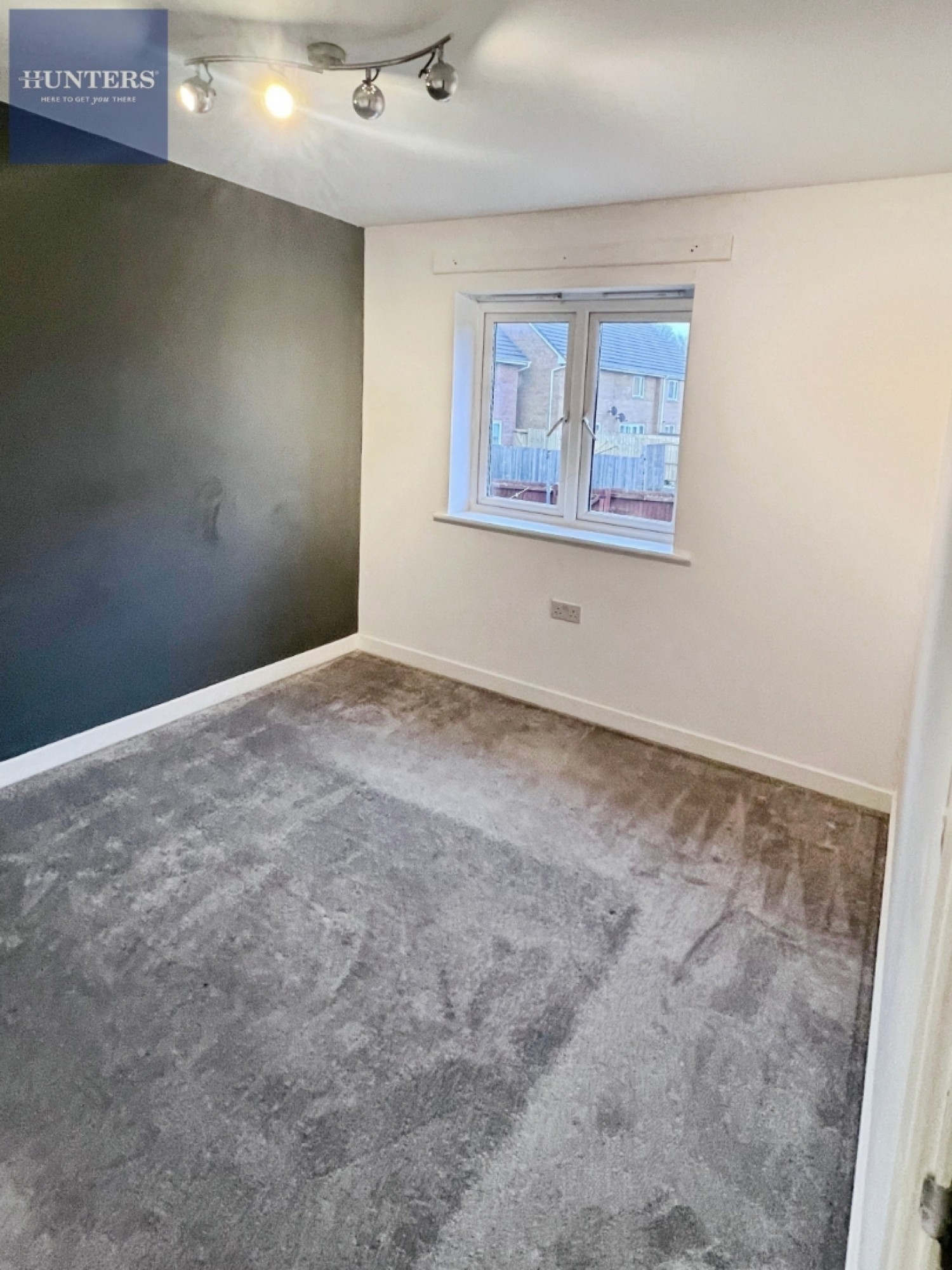 Heol Bryncethin, Sarn, Bridgend