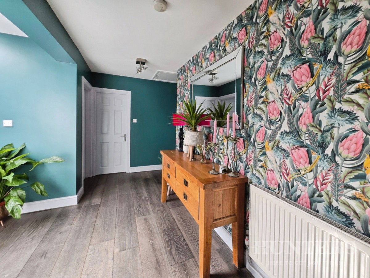 Sandhills, Wallington