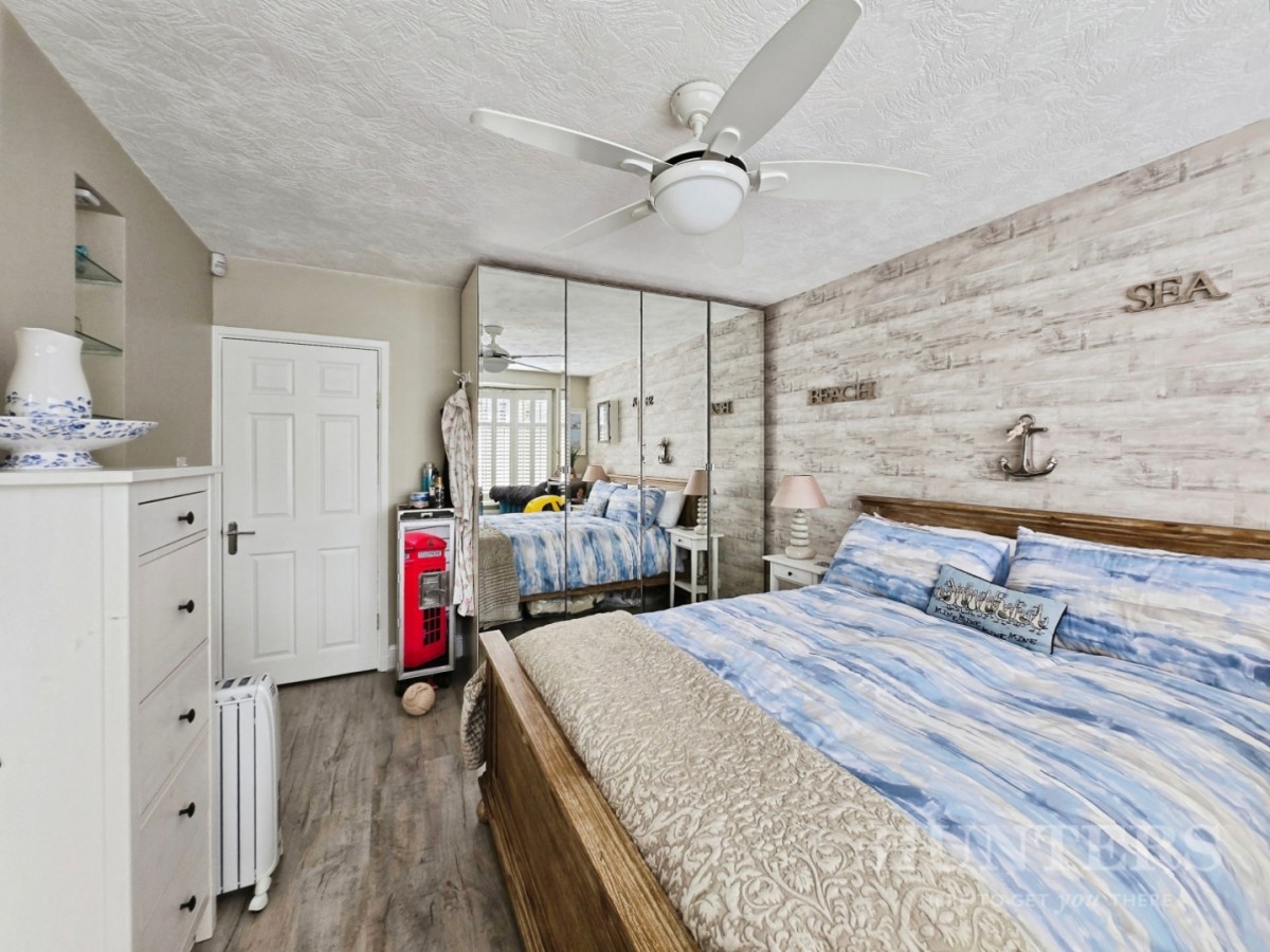 Sandhills, Wallington