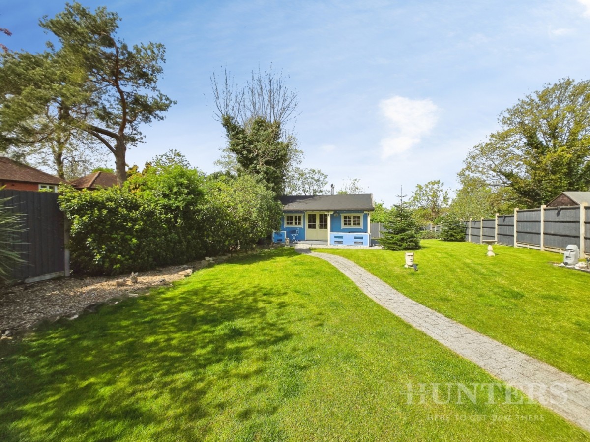 Sandhills, Wallington