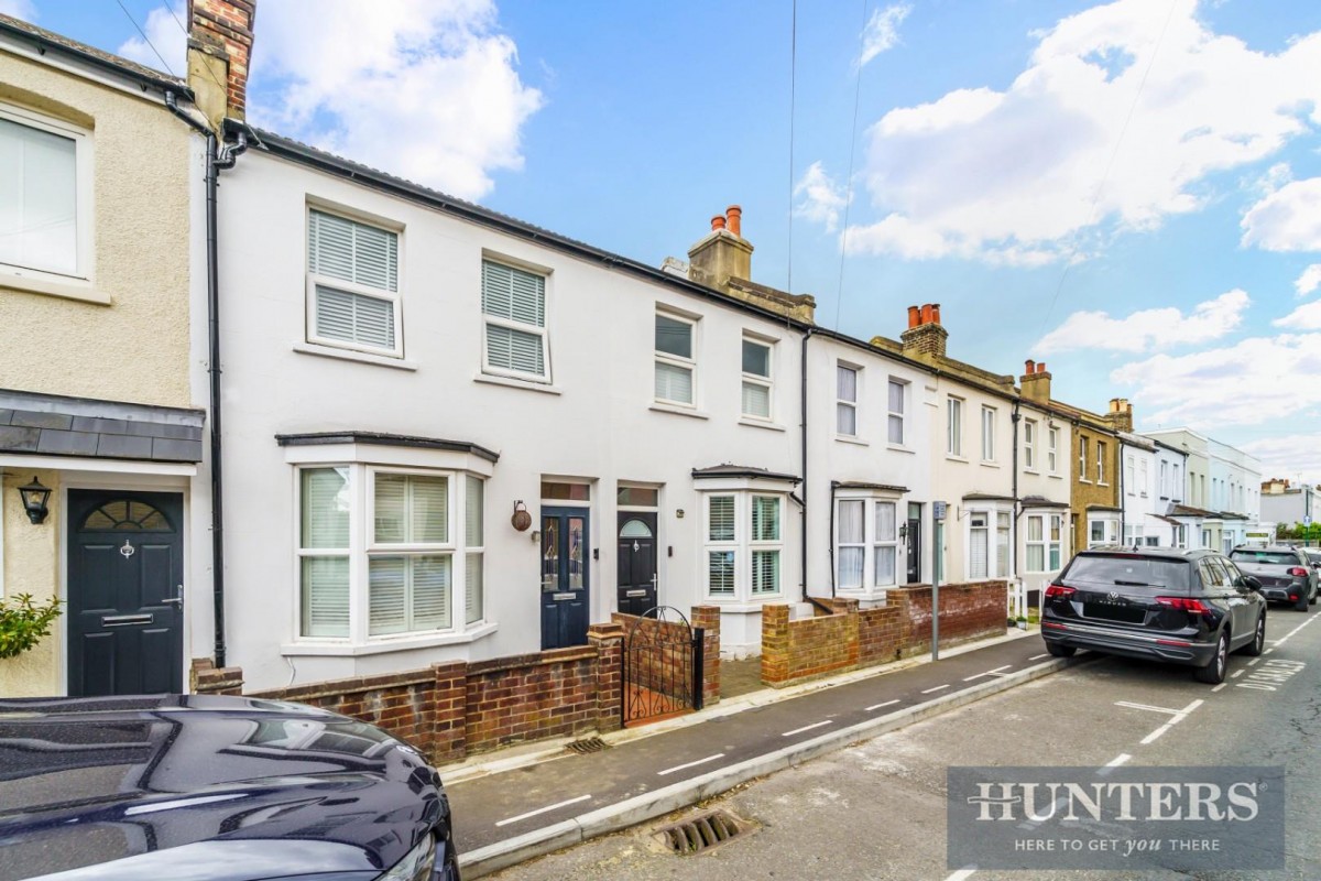 Longfellow Road, Worcester Park