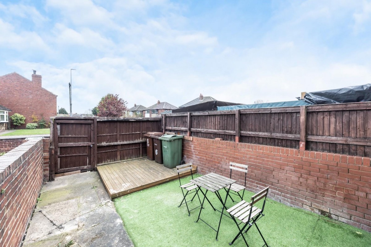 Leeds Road, Castleford