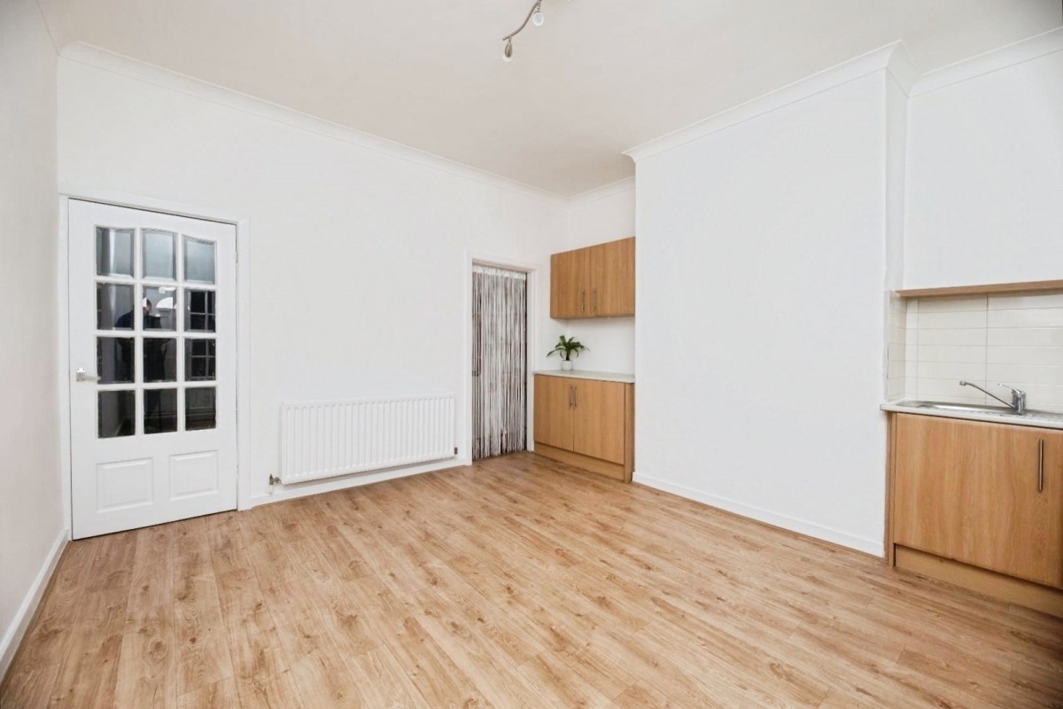 Leeds Road, Castleford