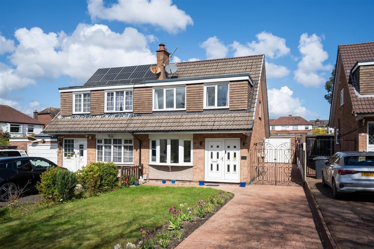 Cinderhill Lane, Norton, Sheffield, S8 8JA