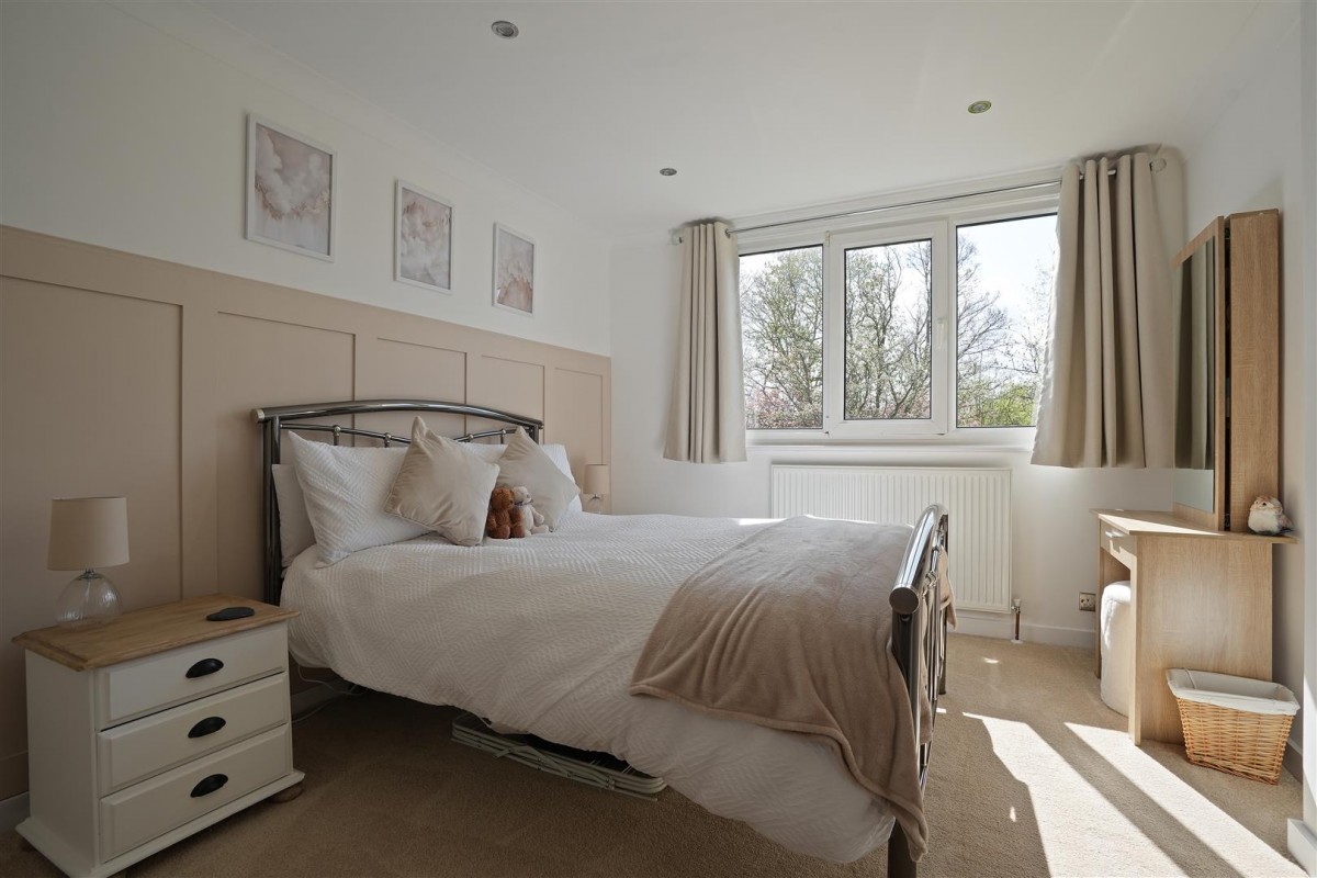 Cinderhill Lane, Norton, Sheffield, S8 8JA