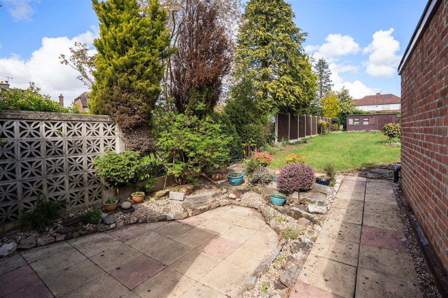 Cinderhill Lane, Norton, Sheffield, S8 8JA