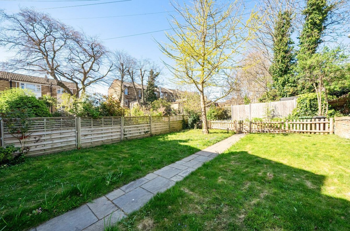 Stanstead Grove, London, SE6 4UD