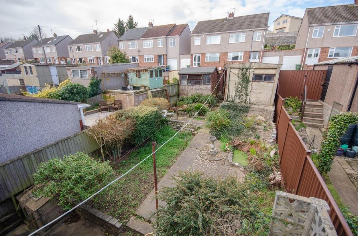 Brook Road, Mangotsfield, Bristol, BS16 9DX