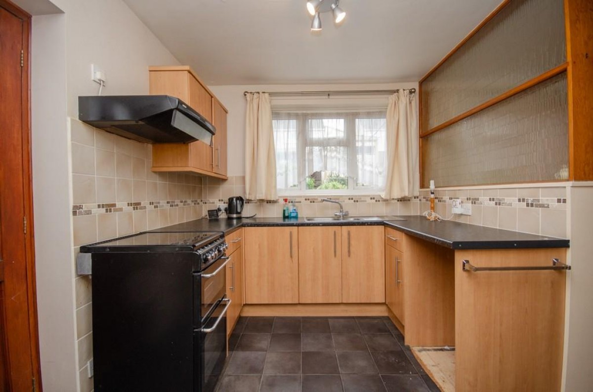 Brook Road, Mangotsfield, Bristol, BS16 9DX