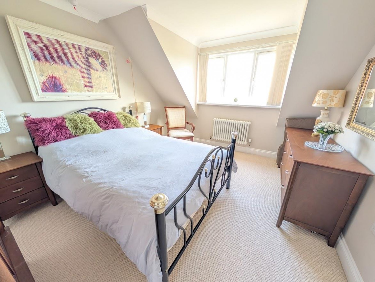 Courville Close, Alveston, Bristol