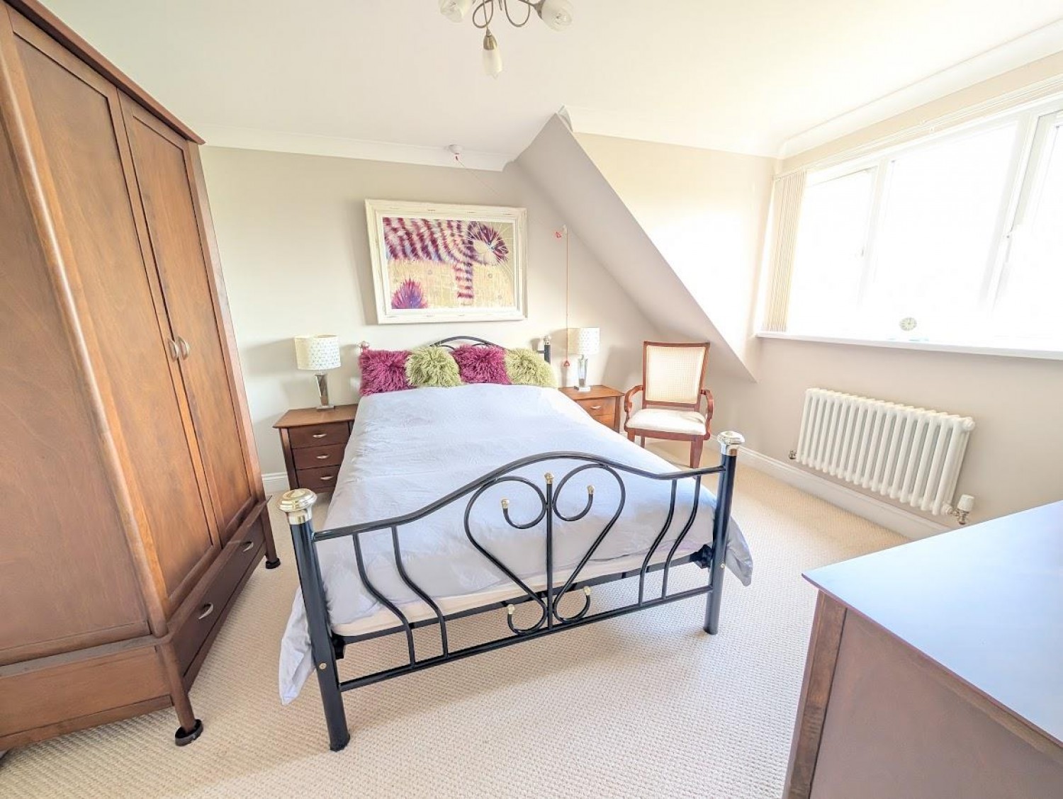 Courville Close, Alveston, Bristol