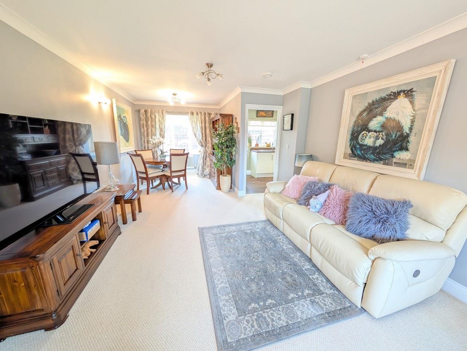 Courville Close, Alveston, Bristol
