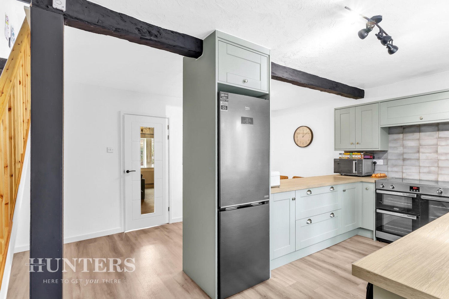 Halifax Road, Littleborough, OL15 0HL