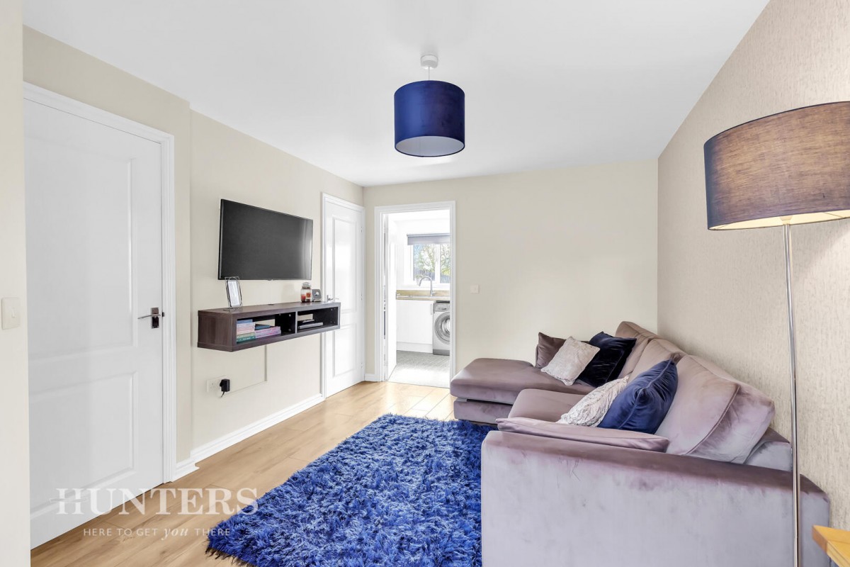 Mayflower Gardens, Wardle, OL12 9DF