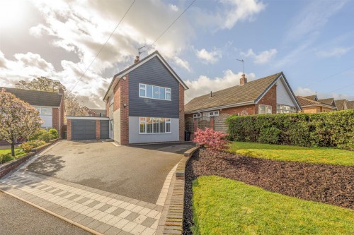 Whitehall Road, Kingswinford, DY6 9DY