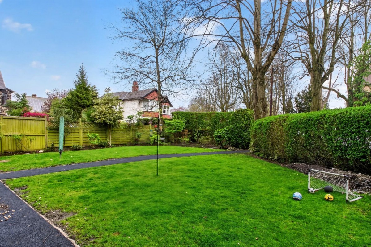 South Drive, Harrogate