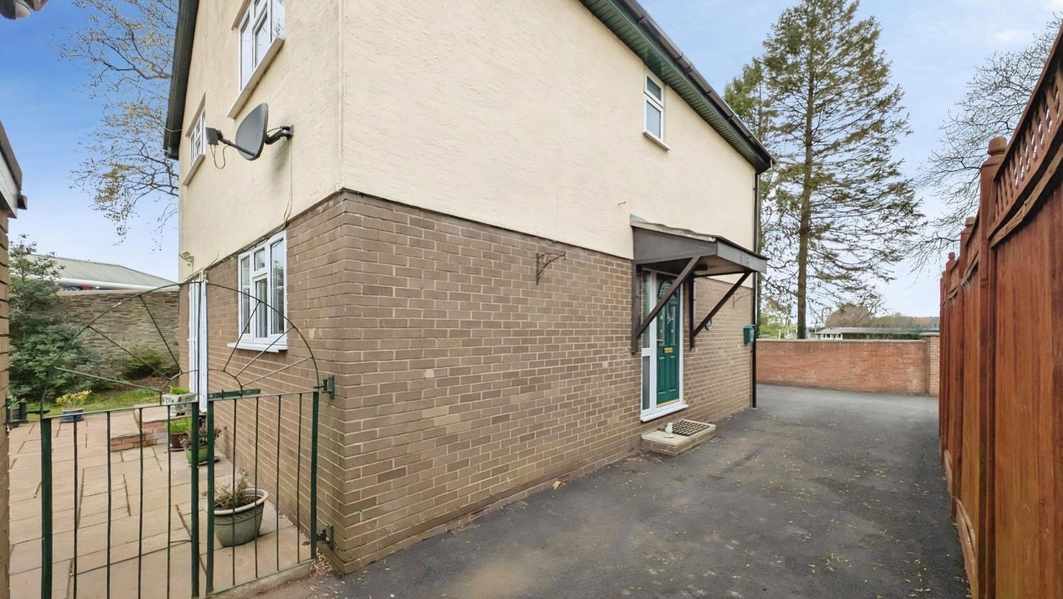 High Street, Winterbourne, Bristol