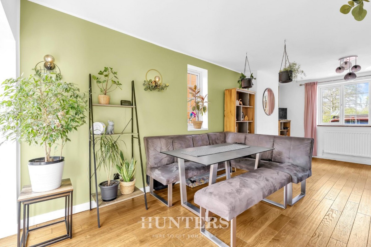 Stanycliffe Lane, Middleton M24