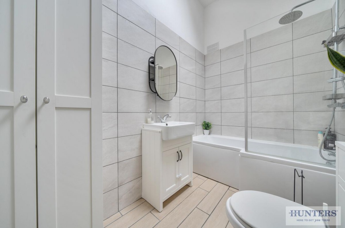 Holmsdale Grove, Bexleyheath, Kent, DA7 6PA