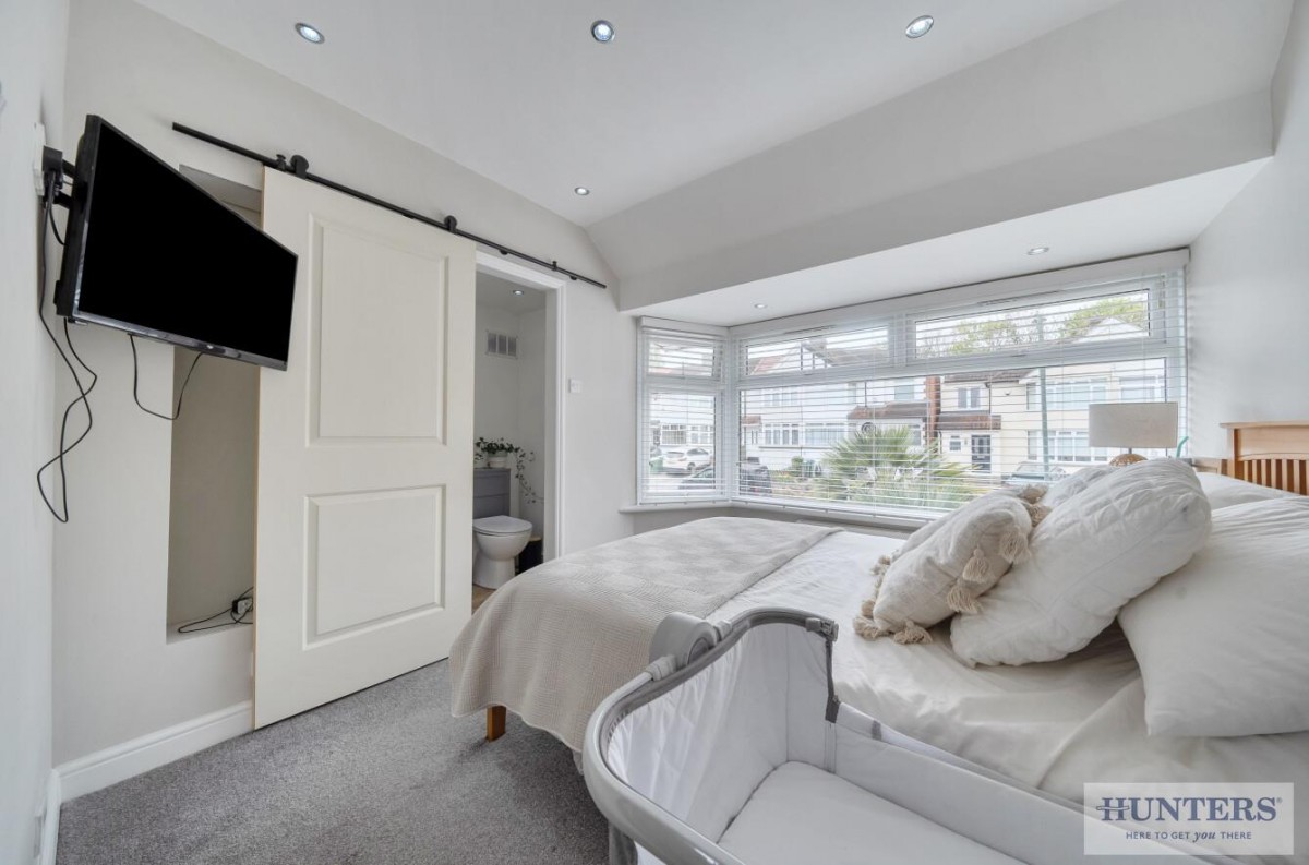 Holmsdale Grove, Bexleyheath, Kent, DA7 6PA