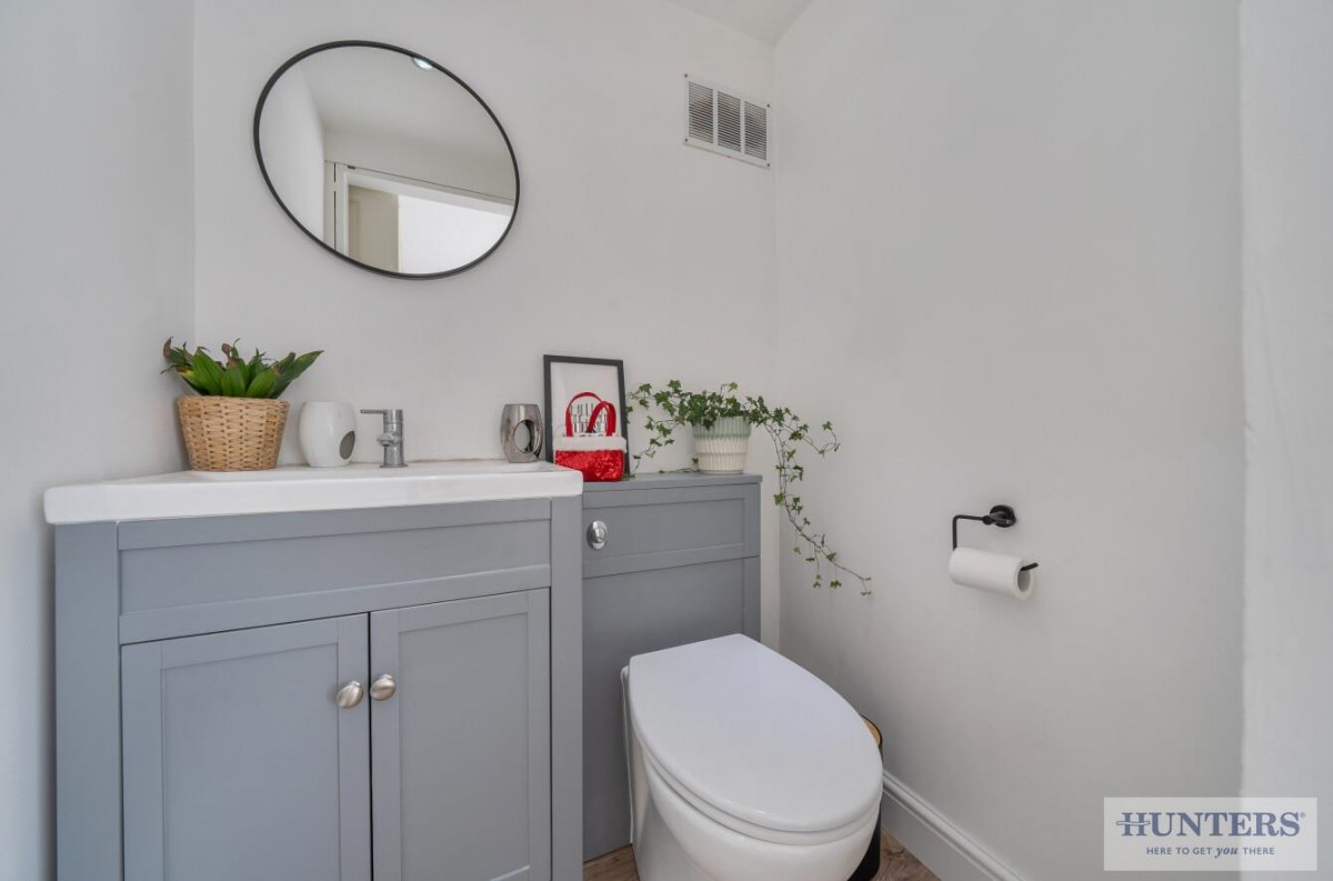 Holmsdale Grove, Bexleyheath, Kent, DA7 6PA