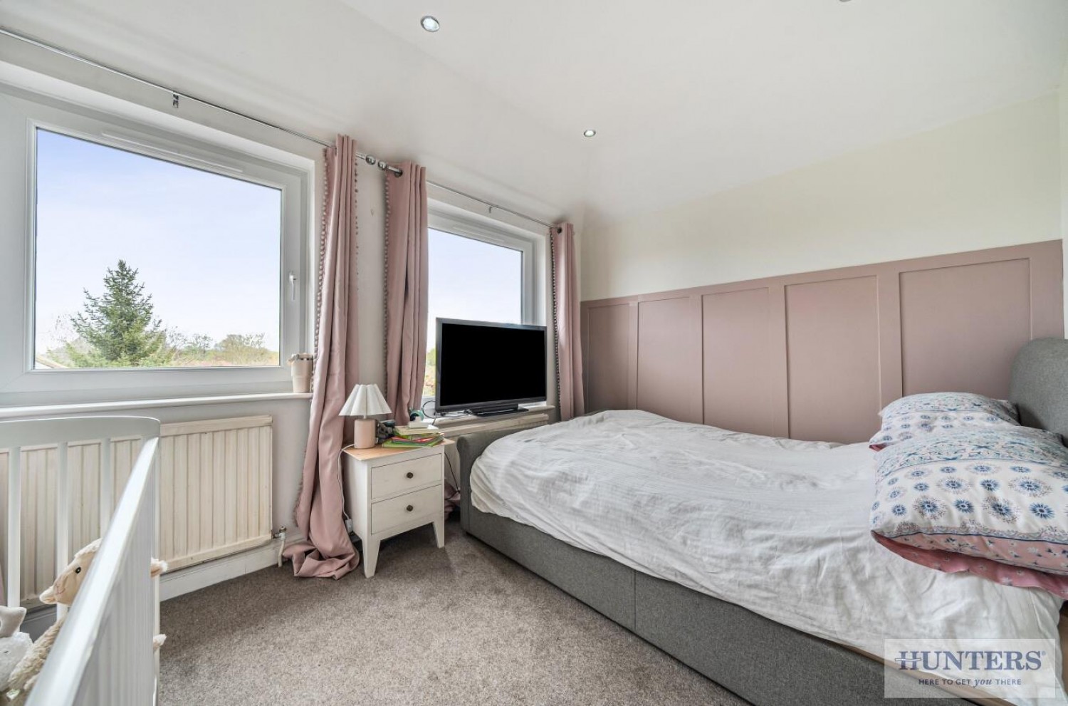 Holmsdale Grove, Bexleyheath, Kent, DA7 6PA