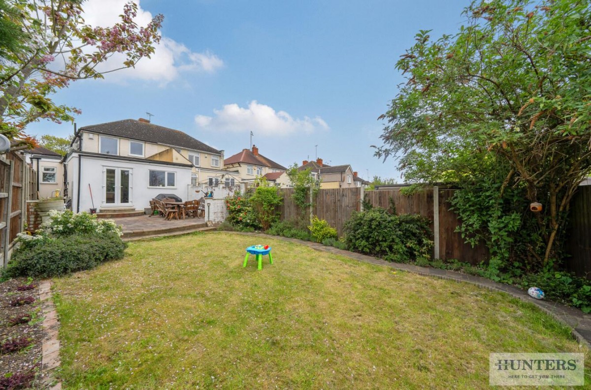 Holmsdale Grove, Bexleyheath, Kent, DA7 6PA