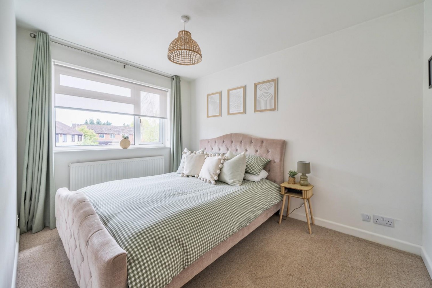 3 bedroom House for sale in Ash Close, Cam, Dursley