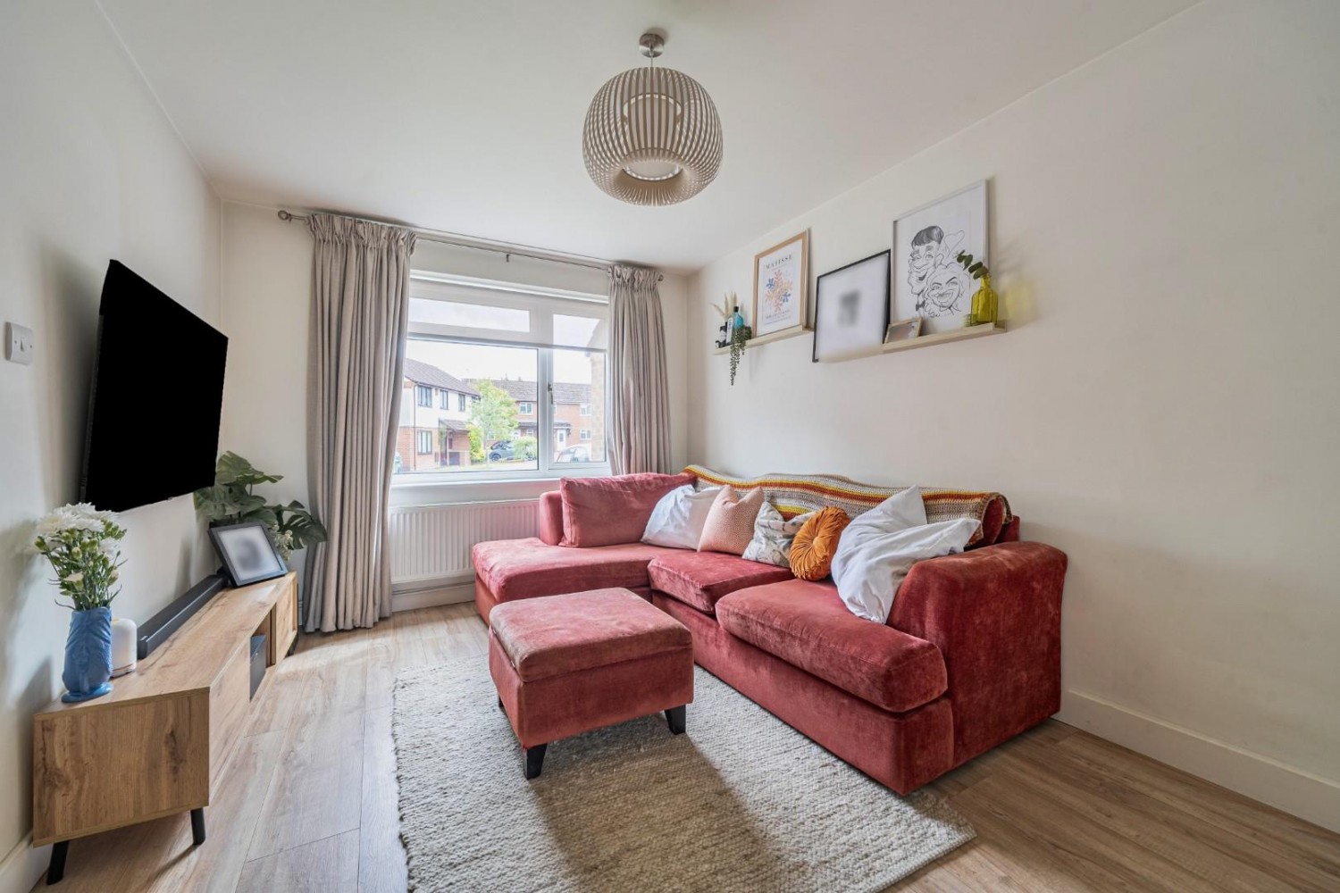 3 bedroom House for sale in Ash Close, Cam, Dursley