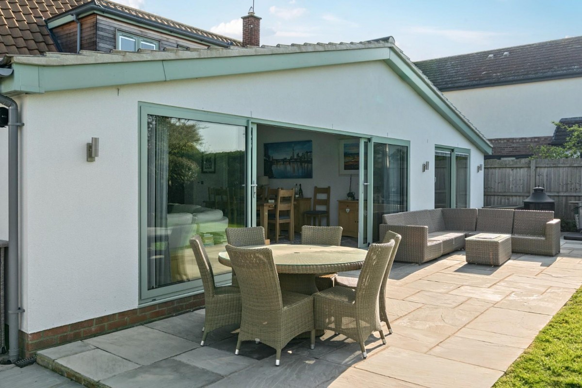 Sapele Lodge, Tockwith Road, York, North Yorkshire