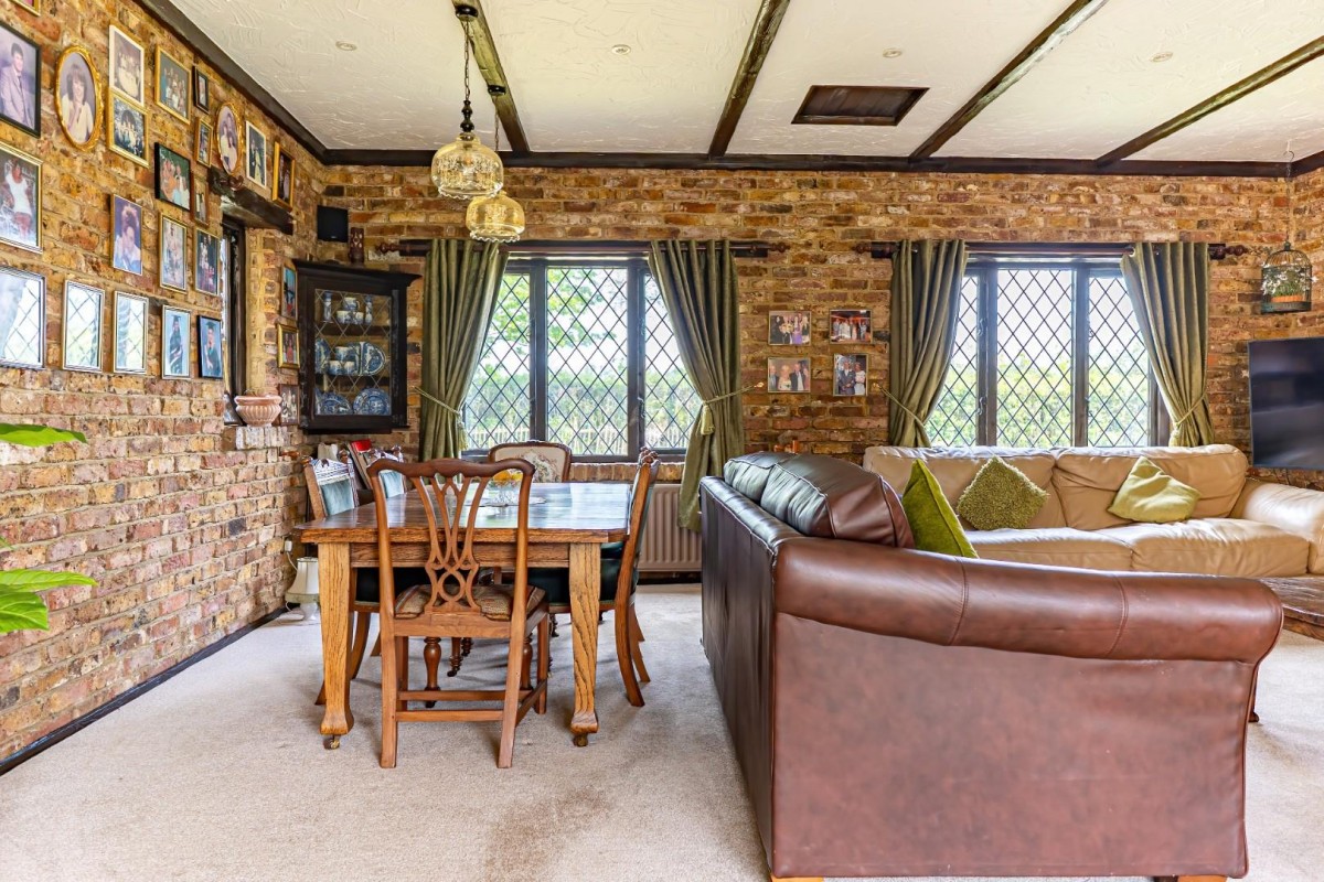 Moorlands Road, Wing, Leighton Buzzard