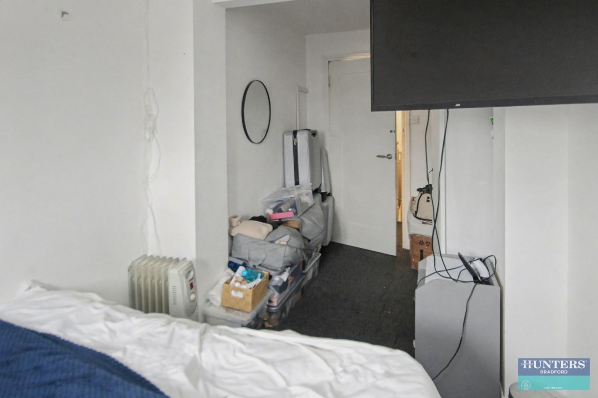 Wrigley Avenue Bradford, BD4 6BB