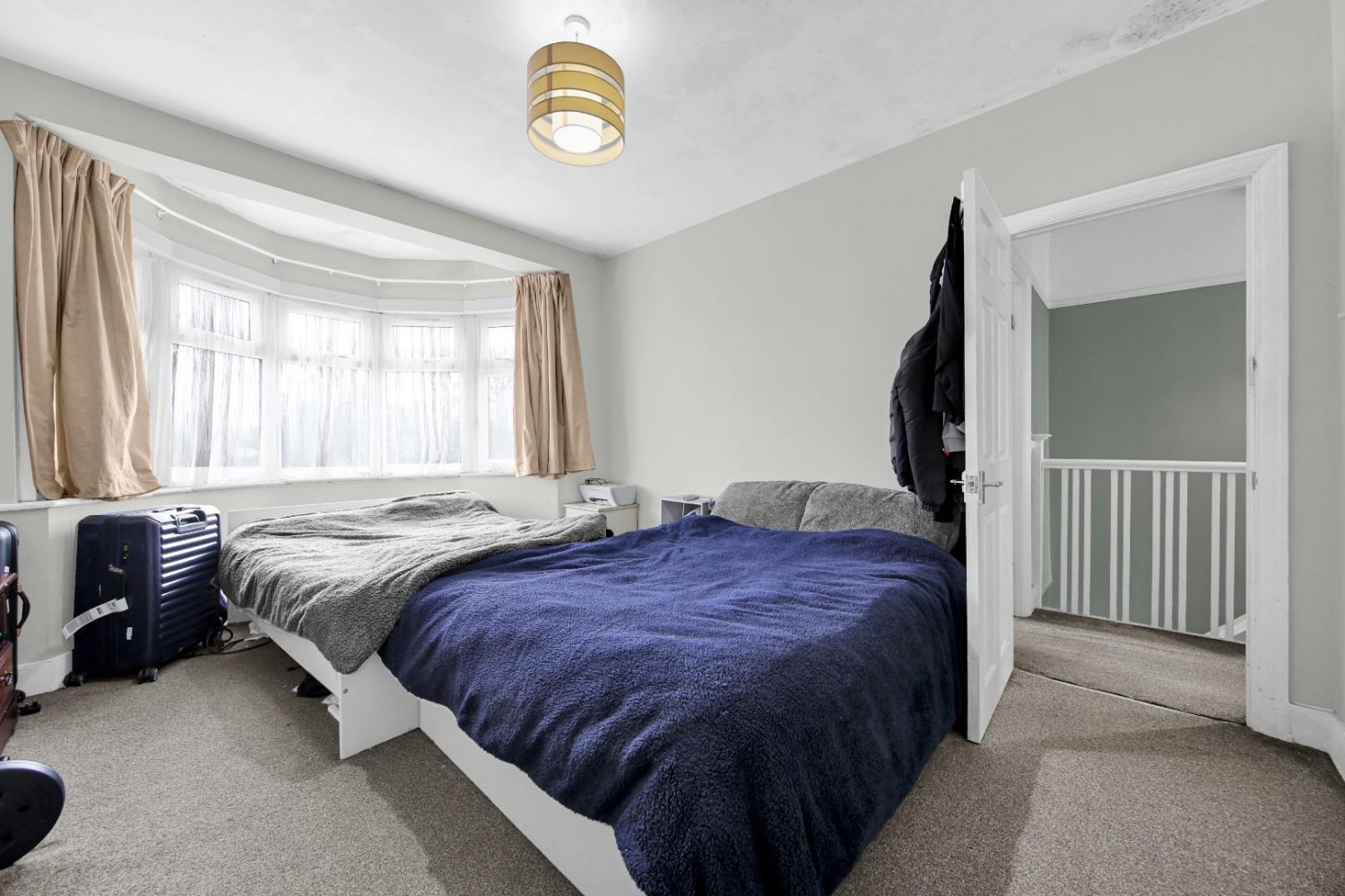 Whalebone Lane North, Chadwell Heath, RM6