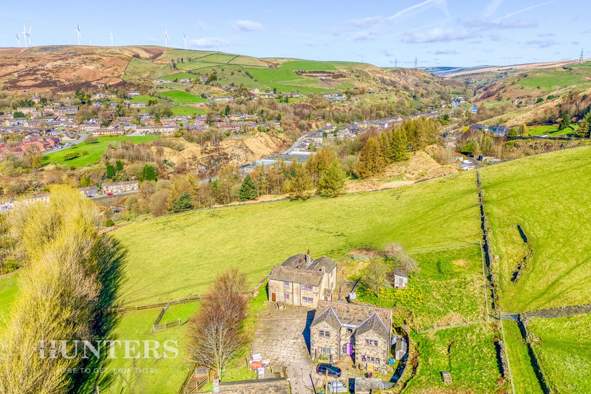 Sladen Fold Farm, Lightowlers Lane, Littleborough, OL15 0LP