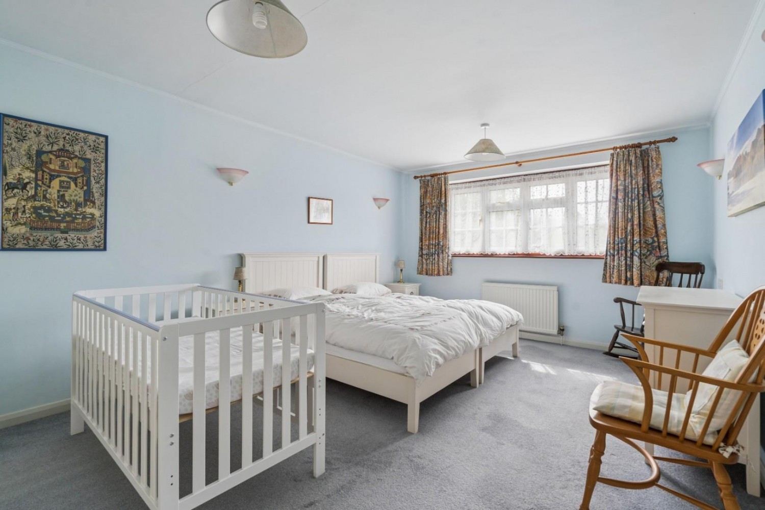 The Leys, Chesham Bois, Amersham, Buckinghamshire, HP6 5NP